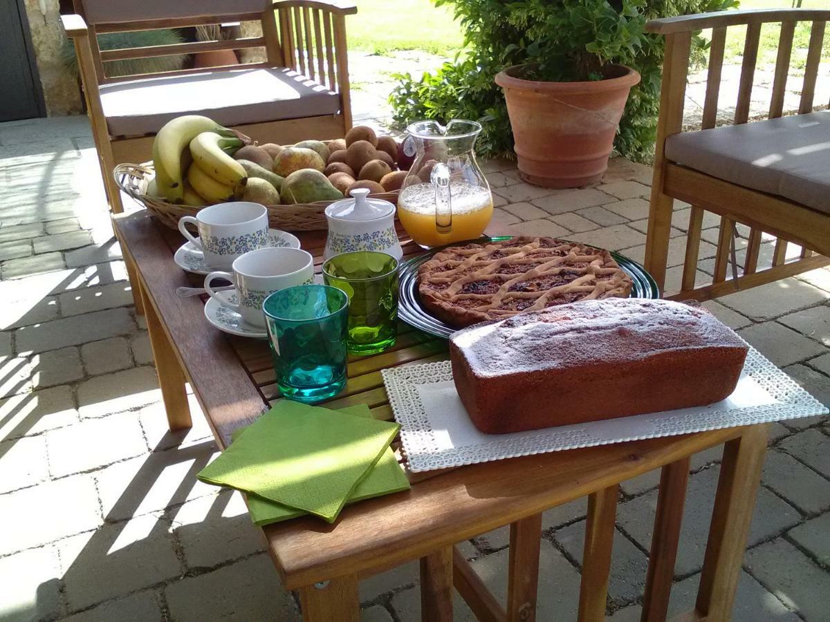Casetta Vacanza In Campagna Aradeo Exterior foto